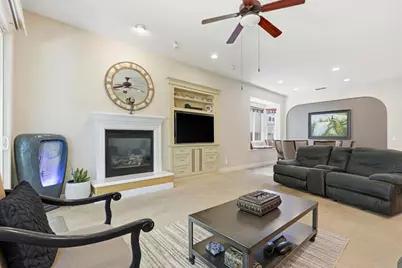 6817 Vilamoura Way, Elk Grove, CA 95757 - Photo 17