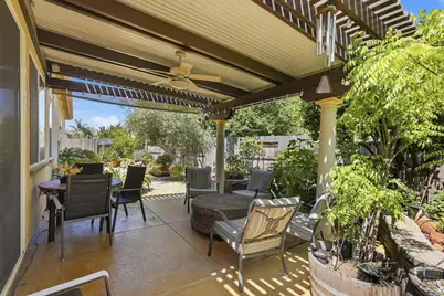 6817 Vilamoura Way, Elk Grove, CA 95757 - Photo 47