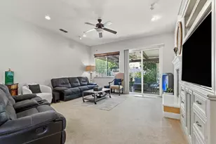6817 Vilamoura Way, Elk Grove, CA 95757 - Photo 15