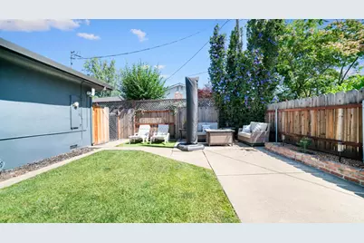 1000 Lakewood Drive, Lodi, CA 95240 - Photo 27