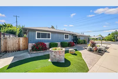 1000 Lakewood Drive, Lodi, CA 95240 - Photo 1