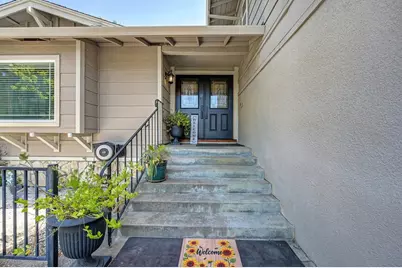 8250 Majestic Oak Way, Citrus Heights, CA 95610 - Photo 7