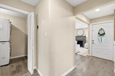 5517 Helen Way, Sacramento, CA 95822 - Photo 51