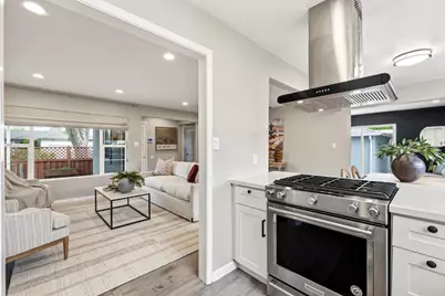 5517 Helen Way, Sacramento, CA 95822 - Photo 19
