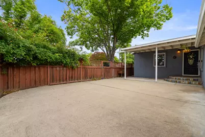 5517 Helen Way, Sacramento, CA 95822 - Photo 5