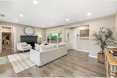 5517 Helen Way, Sacramento, CA 95822 - Photo 15