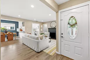 5517 Helen Wy, Sacramento, CA 95822 - Photo 7