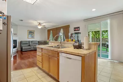 465 Olympus Way, Manteca, CA 95336 - Photo 11