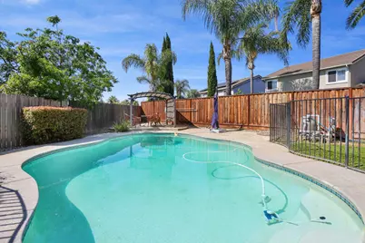 465 Olympus Way, Manteca, CA 95336 - Photo 53