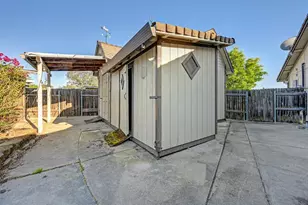 1323 Silver Spur Cir, Lincoln, CA 95648 - Photo 35