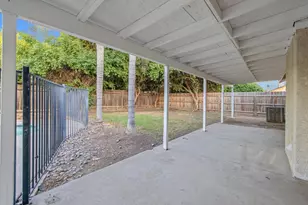 1350 S Grand St, Visalia, CA 93292 - Photo 45