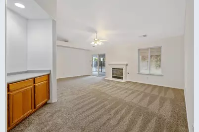 1350 S Grand Street, Visalia, CA 93292 - Photo 19