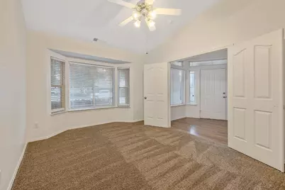 1350 S Grand Street, Visalia, CA 93292 - Photo 9