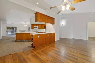 1350 S Grand St, Visalia, CA 93292 - Photo 13