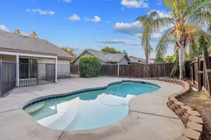 1350 S Grand St, Visalia, CA 93292 - Photo 49
