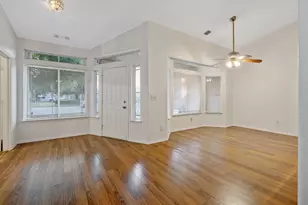 1350 S Grand St, Visalia, CA 93292 - Photo 11