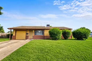 7729 Bellini Way, Sacramento, CA 95828 - Photo 1