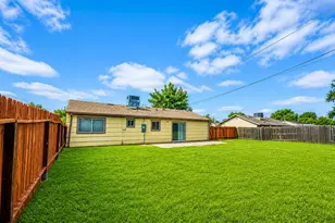 7729 Bellini Way, Sacramento, CA 95828 - Photo 9