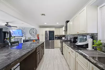 316 Don Carlos Avenue, Stockton, CA 95210 - Photo 15