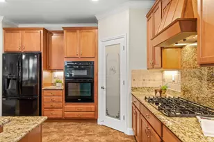 2634 Steeple Run Ln, Manteca, CA 95336 - Photo 11
