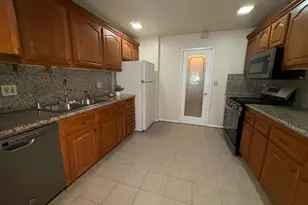 3641 Bainbridge Dr, North Highlands, CA 95660 - Photo 9