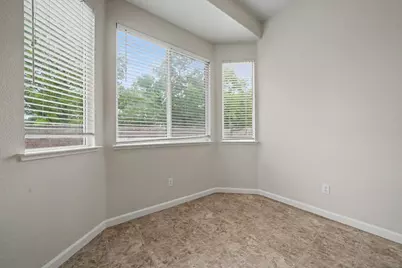 9728 Sand Hollow Way, Elk Grove, CA 95757 - Photo 15