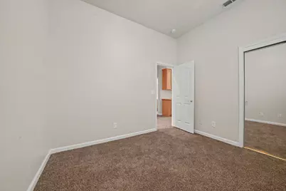 9728 Sand Hollow Way, Elk Grove, CA 95757 - Photo 19