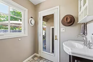 301 Coloma Way, Sacramento, CA 95819 - Photo 25