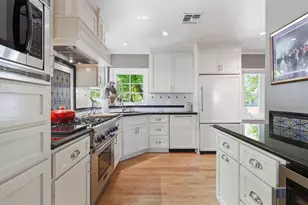 301 Coloma Way, Sacramento, CA 95819 - Photo 11