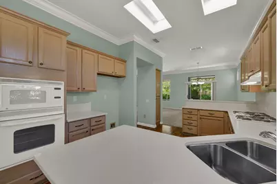 7100 Kingbird Lane, Roseville, CA 95747 - Photo 35