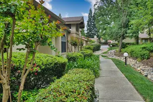 7513 Creekridge Ln, Citrus Heights, CA 95610 - Photo 3