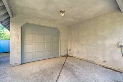 819 Lake Front Drive, Sacramento, CA 95831 - Photo 59