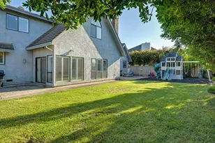 819 Lake Front Dr, Sacramento, CA 95831 - Photo 61