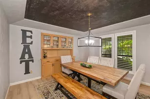 819 Lake Front Dr, Sacramento, CA 95831 - Photo 31