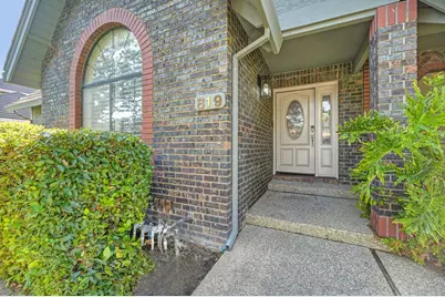 819 Lake Front Drive, Sacramento, CA 95831 - Photo 7