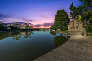 819 Lake Front Dr, Sacramento, CA 95831 - Photo 73