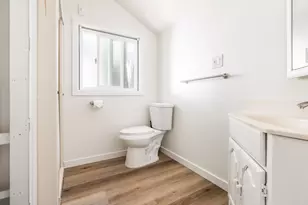 210 C St, Roseville, CA 95678 - Photo 25