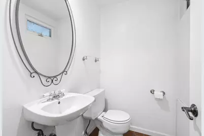 7945 La Riviera Drive, Sacramento, CA 95826 - Photo 17