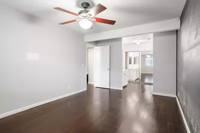 7945 La Riviera Drive, Sacramento, CA 95826 - Photo 19