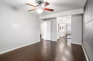 7945 La Riviera Dr, Sacramento, CA 95826 - Photo 19
