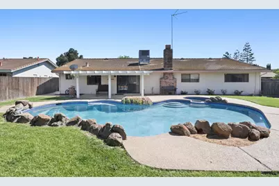 8951 Lansdowne Court, Elk Grove, CA 95624 - Photo 33