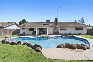 8951 Lansdowne Ct, Elk Grove, CA 95624 - Photo 33
