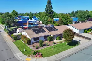 8951 Lansdowne Ct, Elk Grove, CA 95624 - Photo 39