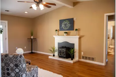 852 Daisy Avenue, Lodi, CA 95240 - Photo 3