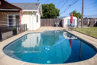 852 Daisy Avenue, Lodi, CA 95240 - Photo 23