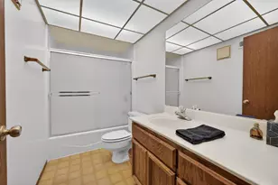 30 Park Pl Ct, Sacramento, CA 95831 - Photo 33