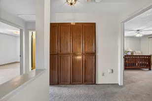 30 Park Pl Ct, Sacramento, CA 95831 - Photo 23