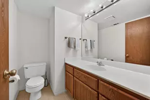 30 Park Pl Ct, Sacramento, CA 95831 - Photo 7