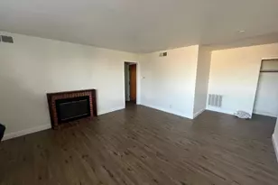 3704 Bonnie Ln, Stockton, CA 95204 - Photo 5