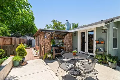 3212 Barry Court, Ceres, CA 95307 - Photo 49